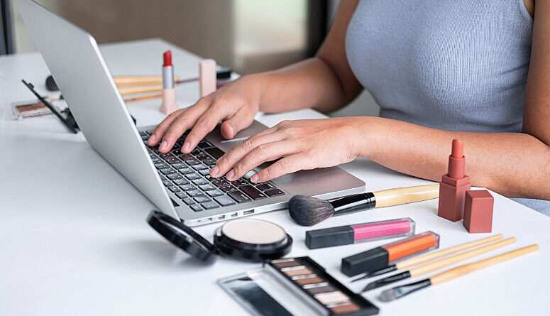 Por que o mercado digital da beleza vem crescendo cada vez mais?